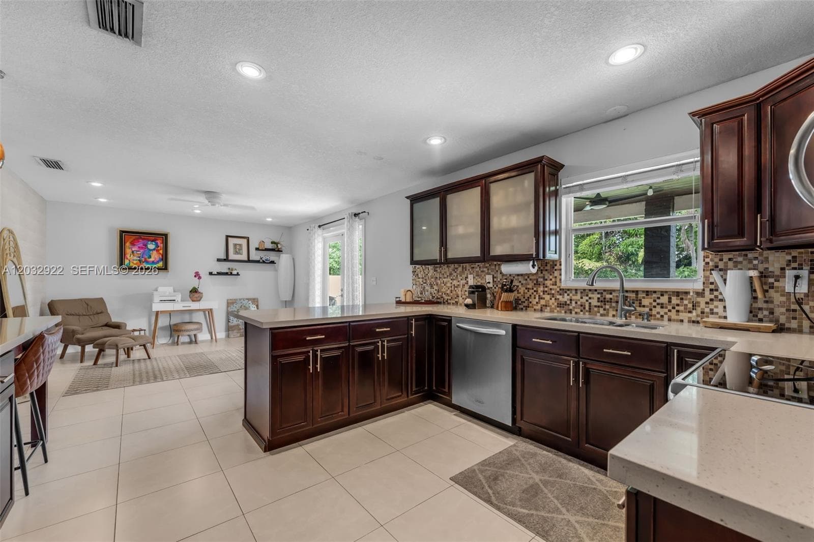 14061 SW 39th St, Miami FL 33175 — 6