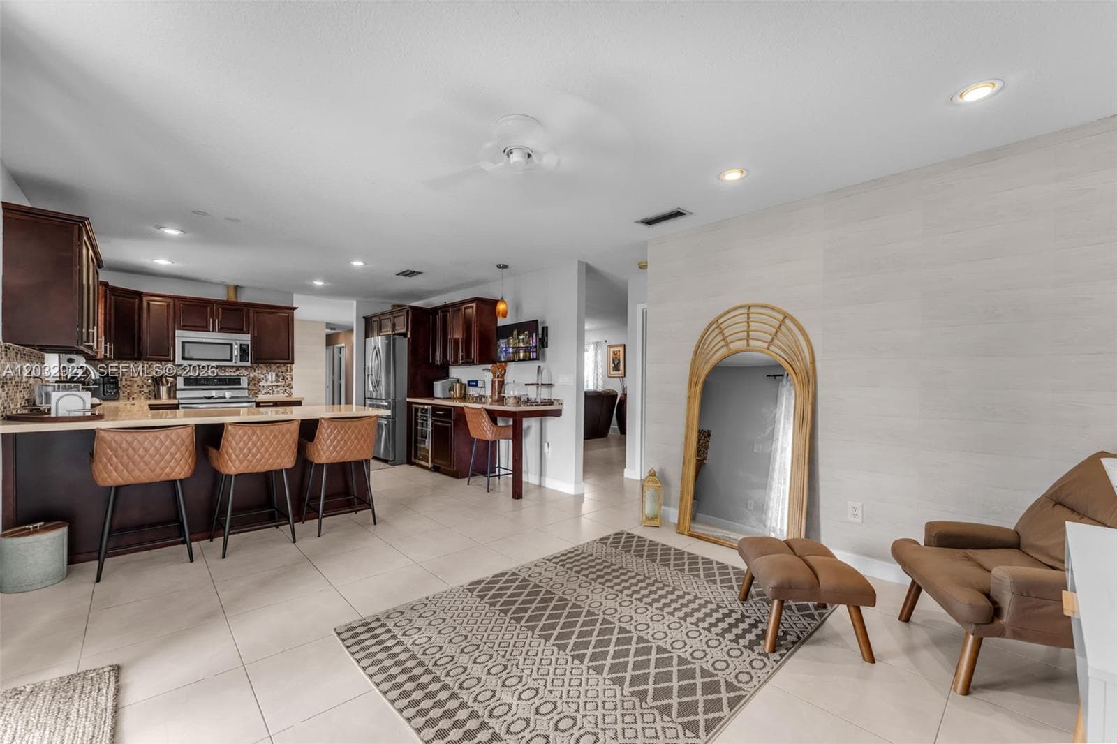 14061 SW 39th St, Miami FL 33175 — 9