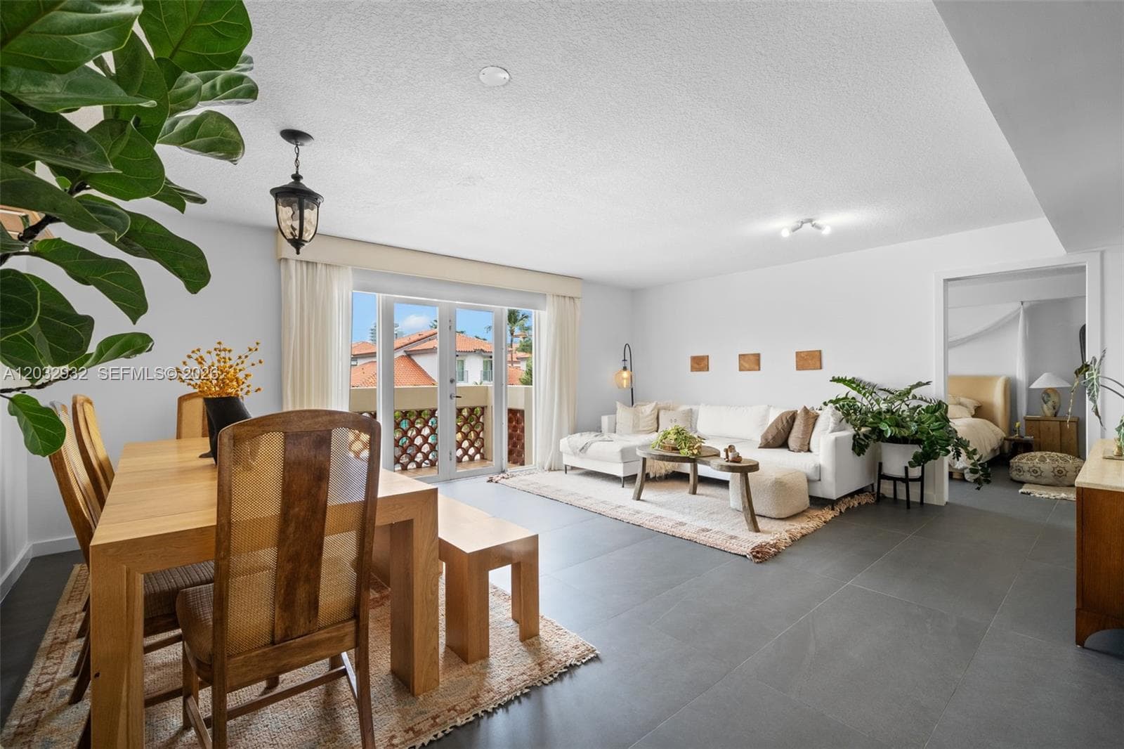 227 Michigan Ave # 304, Miami Beach FL 33139 — 1