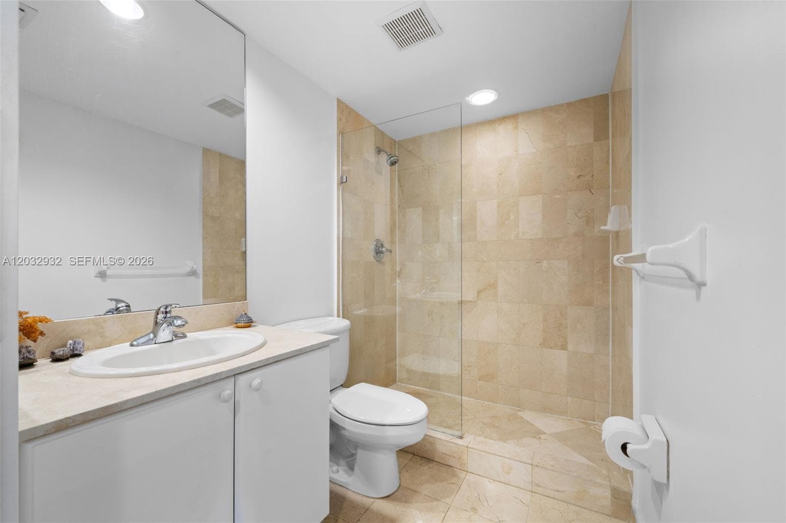 227 Michigan Ave # 304, Miami Beach FL 33139 — 10