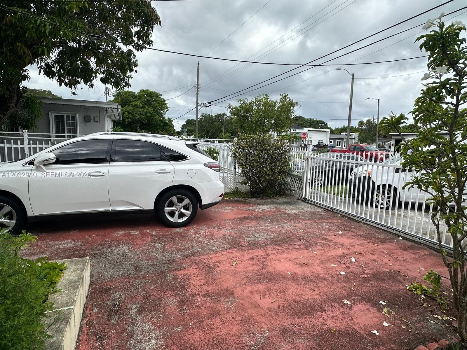 1376 NW 45th St, Miami FL 33142 — 4