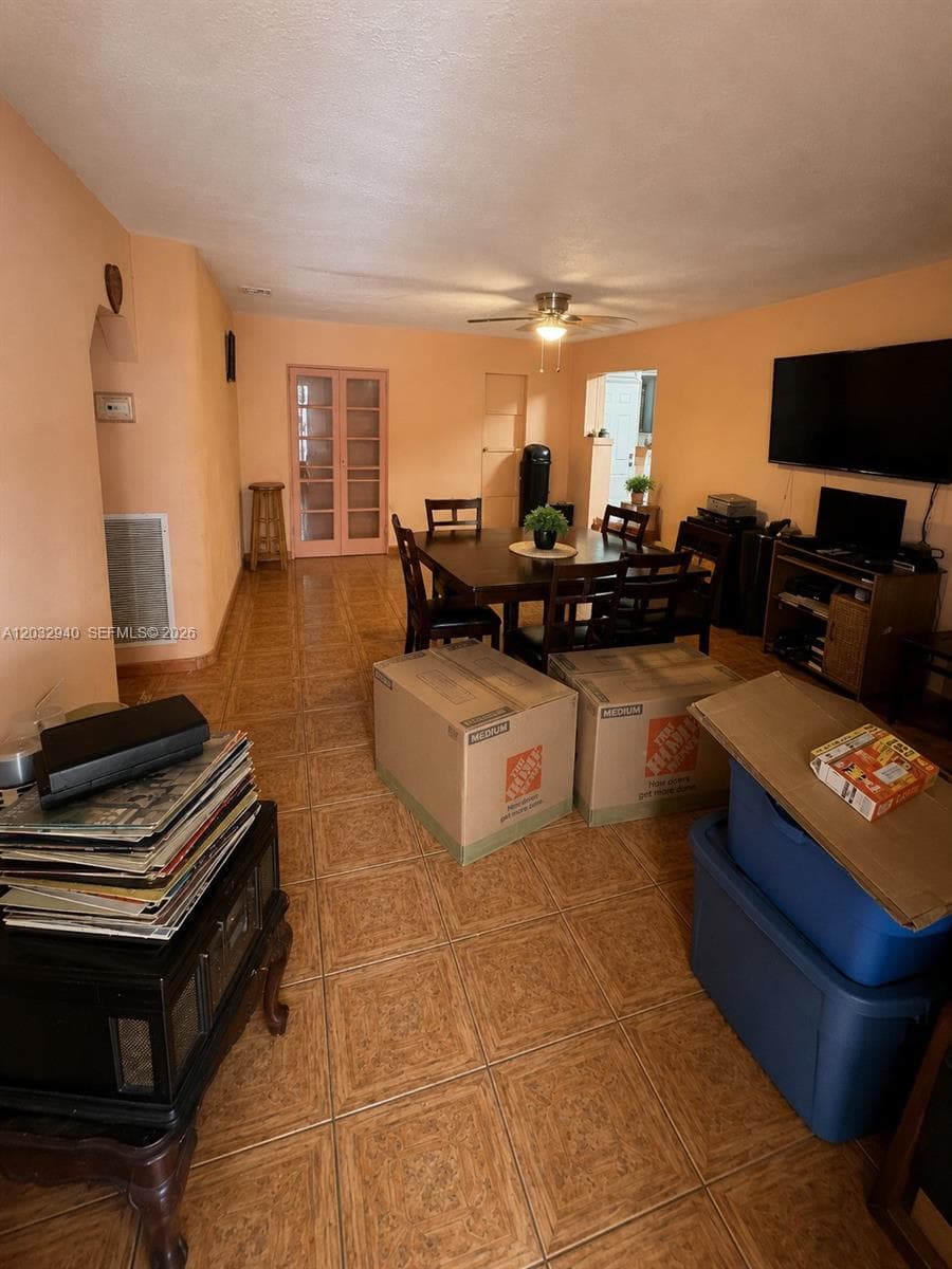 1376 NW 45th St, Miami FL 33142 — 8