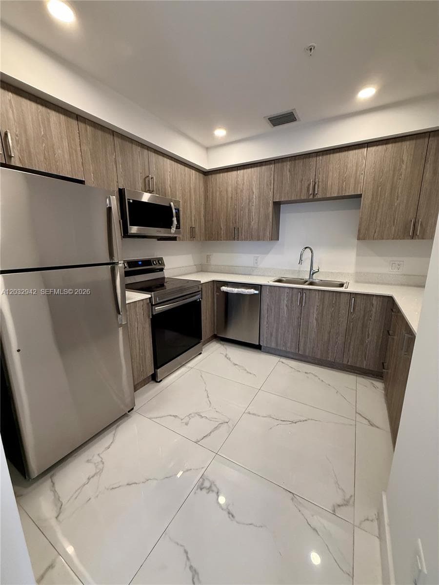 11150 NW 82nd St # 409, Doral FL 33178 — 2