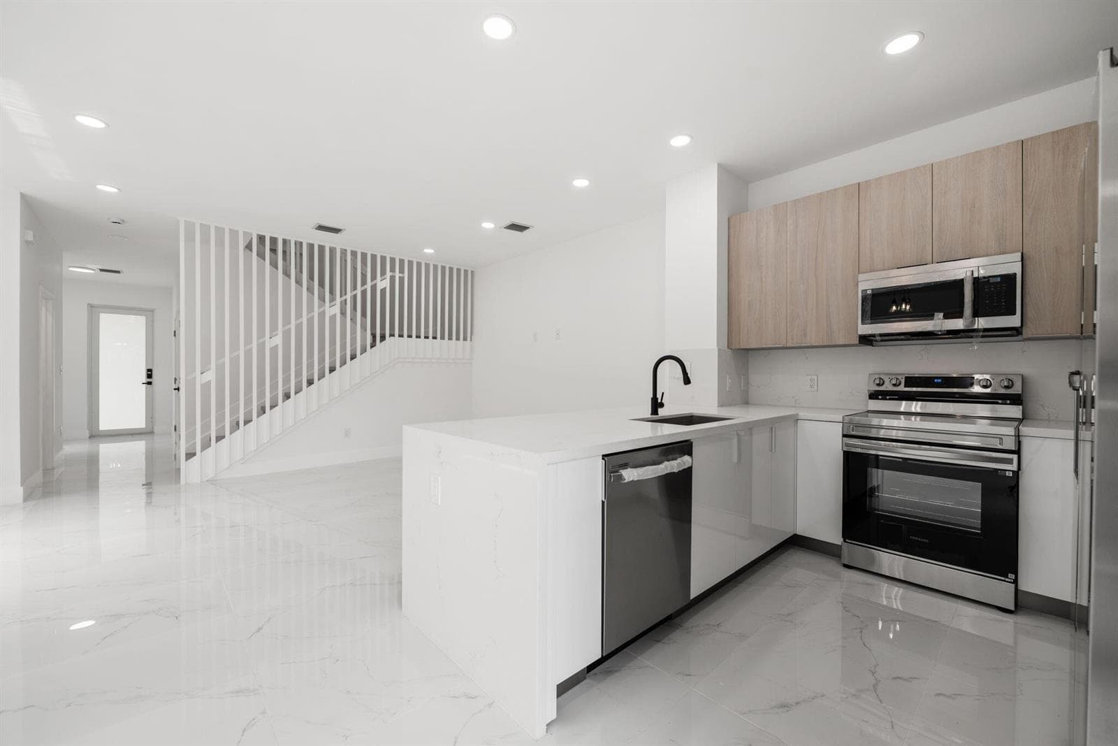 1355 NW 42nd Street # 1355, Miami FL 33142 — 5