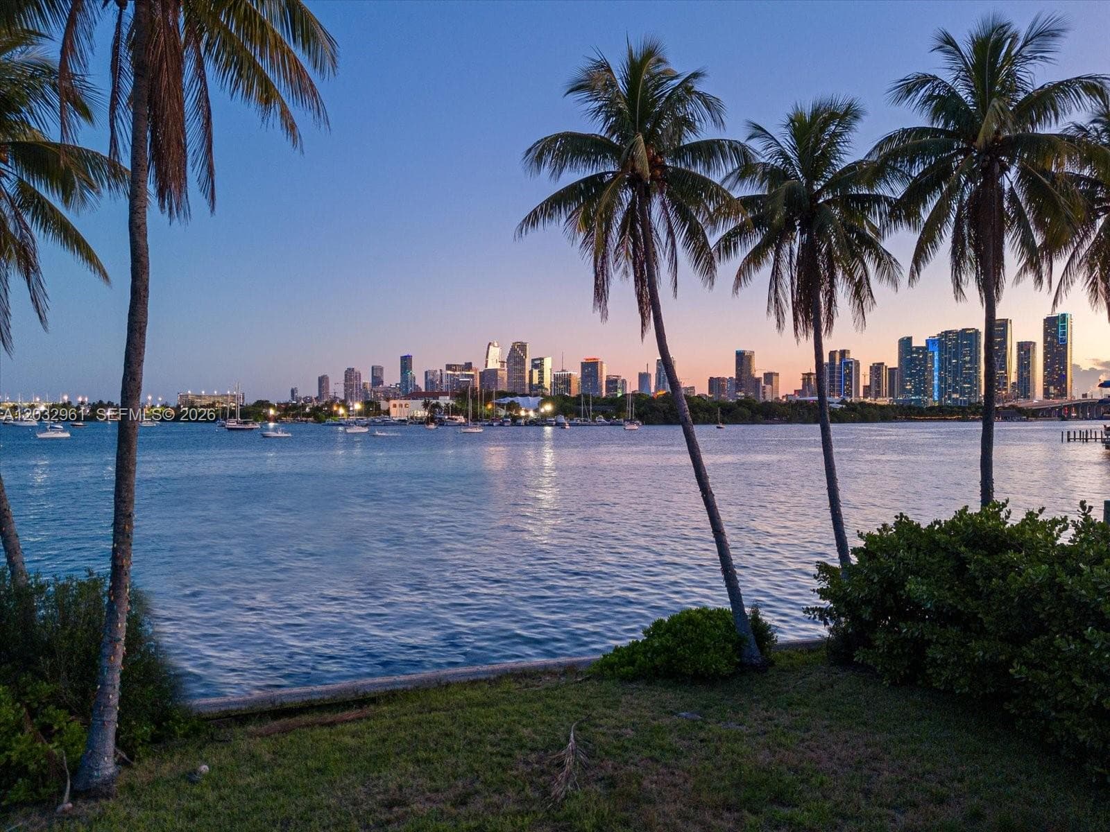 1228 S Venetian Way, Miami FL 33139 — 3