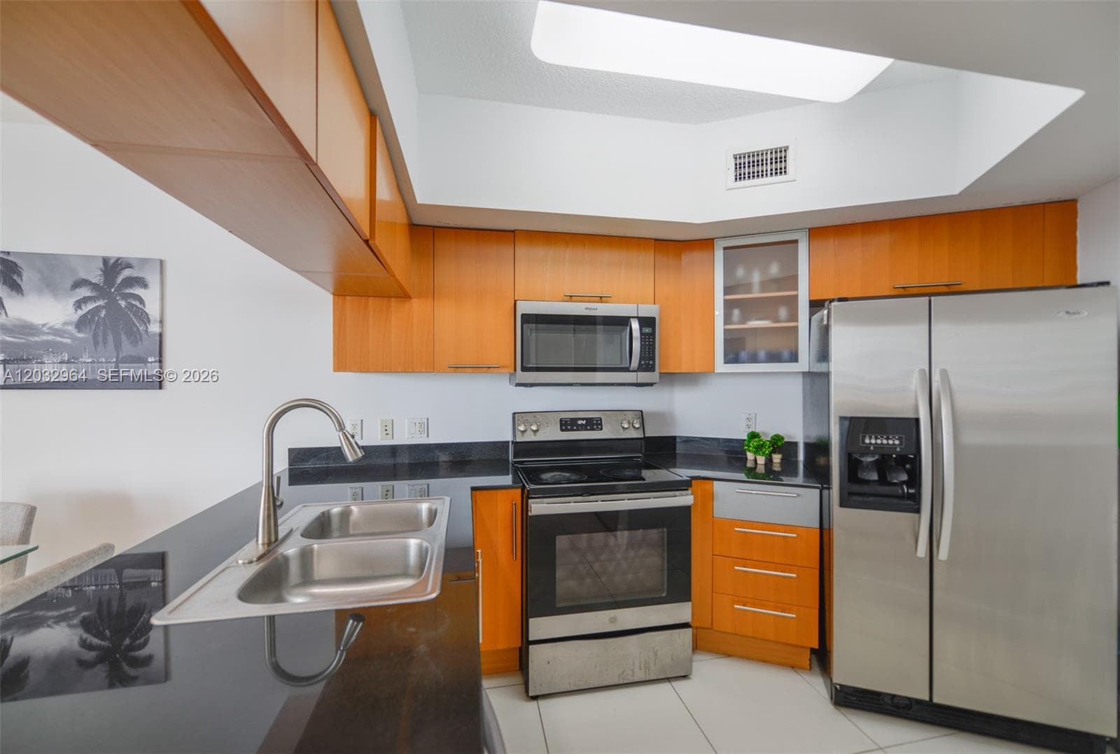 1750 N Bayshore Dr # 2402, Miami FL 33132 — 13
