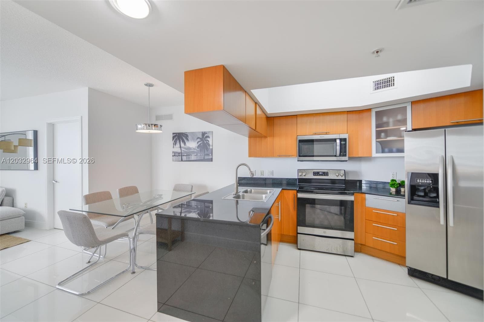 1750 N Bayshore Dr # 2402, Miami FL 33132 — 10