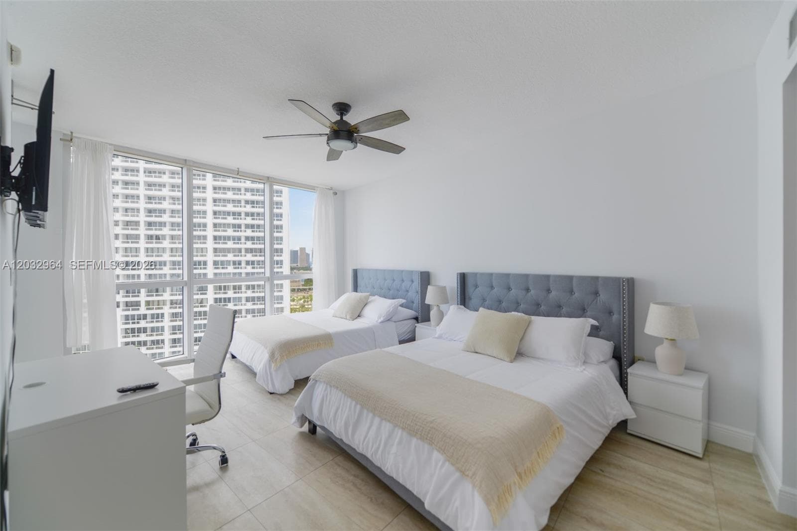 1750 N Bayshore Dr # 2402, Miami FL 33132 — 19