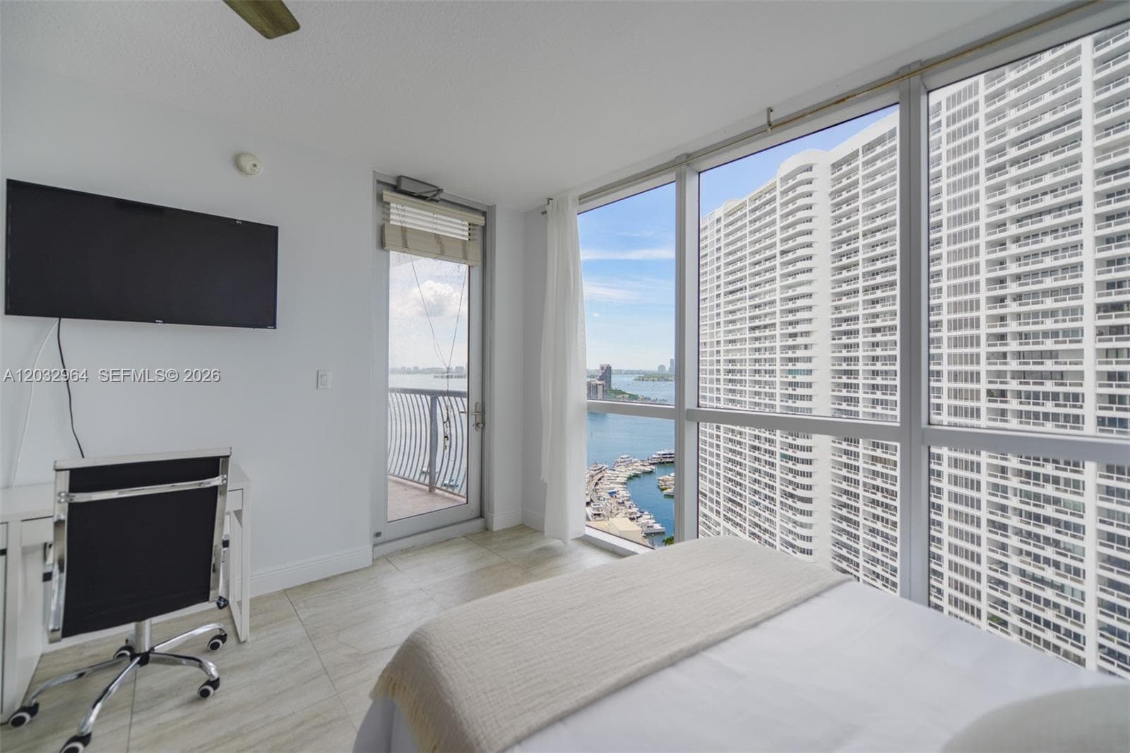 1750 N Bayshore Dr # 2402, Miami FL 33132 — 21