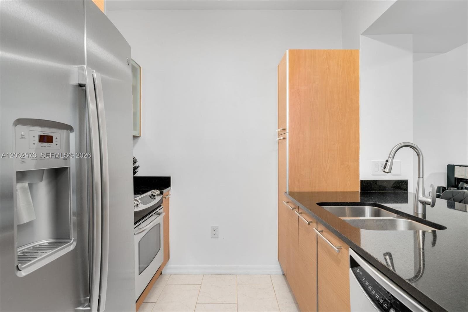 950 Brickell Bay Dr # 803, Miami FL 33131 — 6