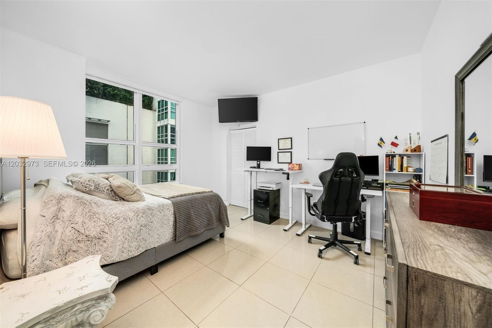 950 Brickell Bay Dr # 803, Miami FL 33131 — 10
