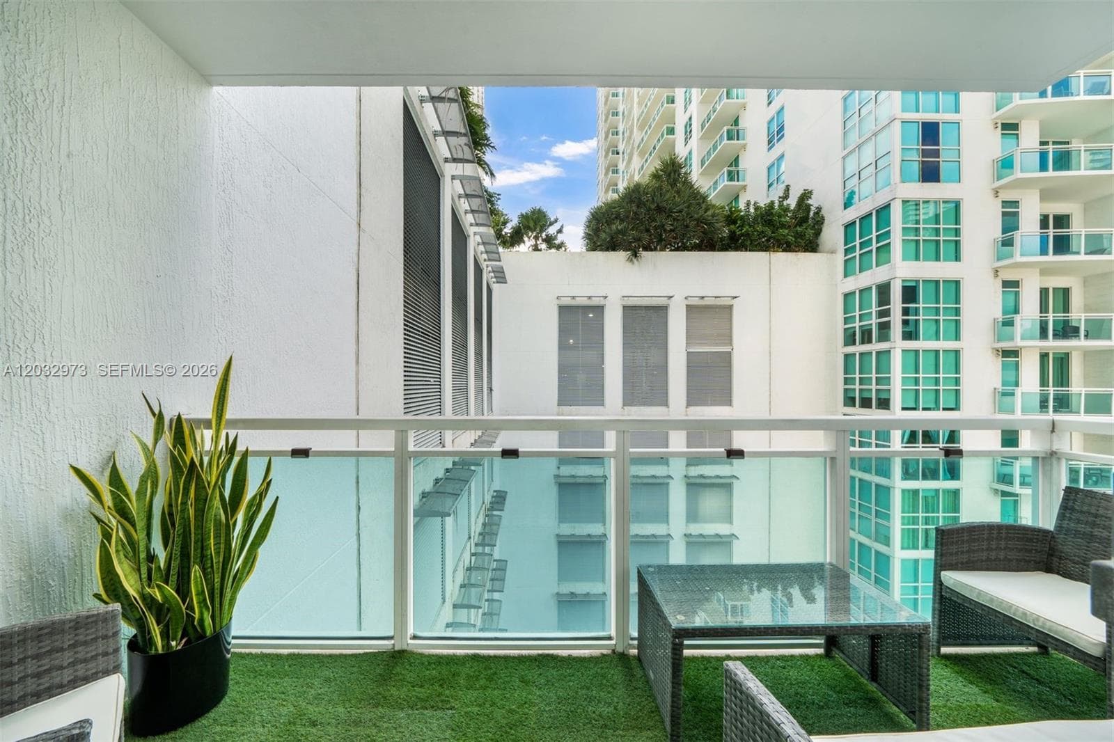 950 Brickell Bay Dr # 803, Miami FL 33131 — 18