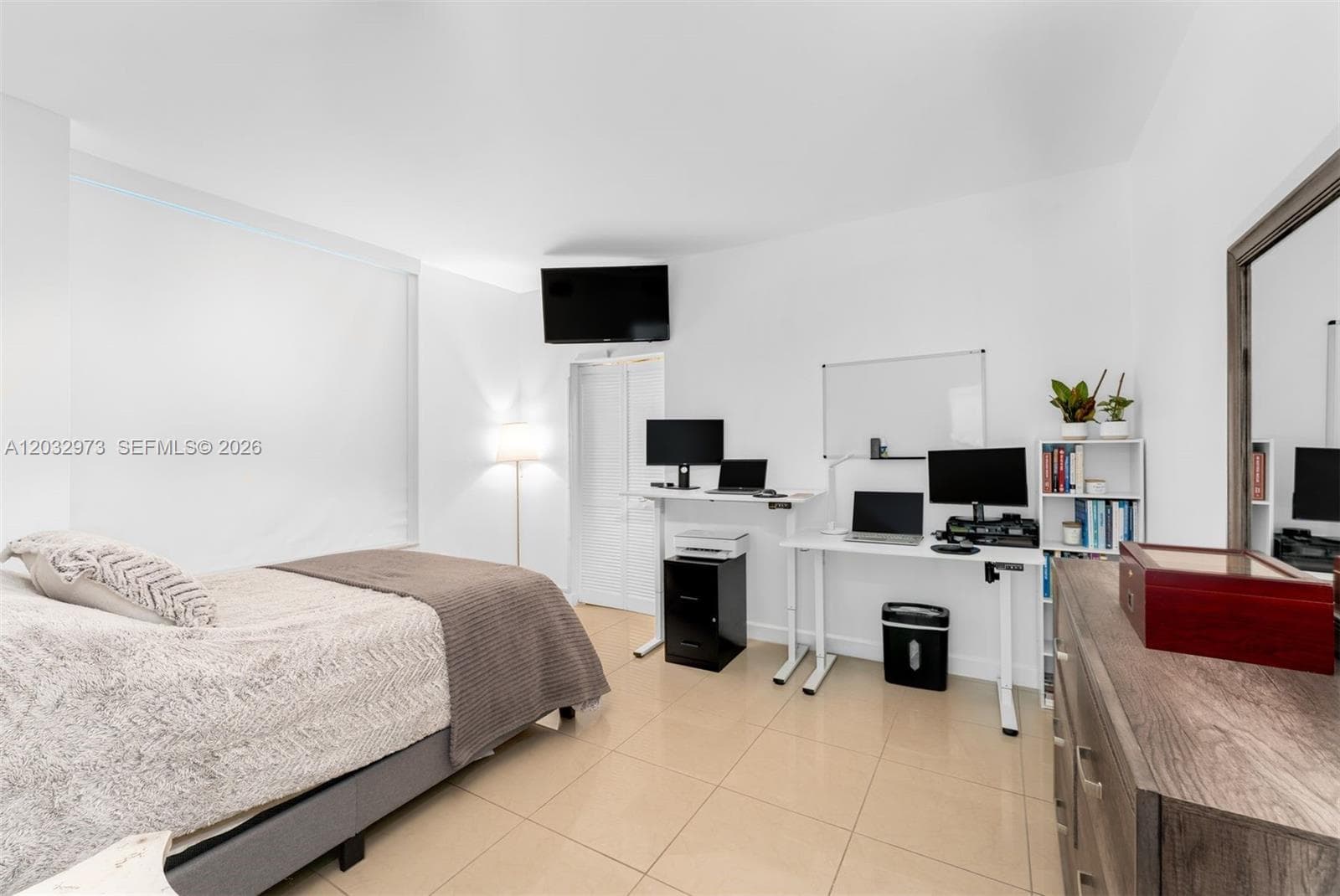 950 Brickell Bay Dr # 803, Miami FL 33131 — 11