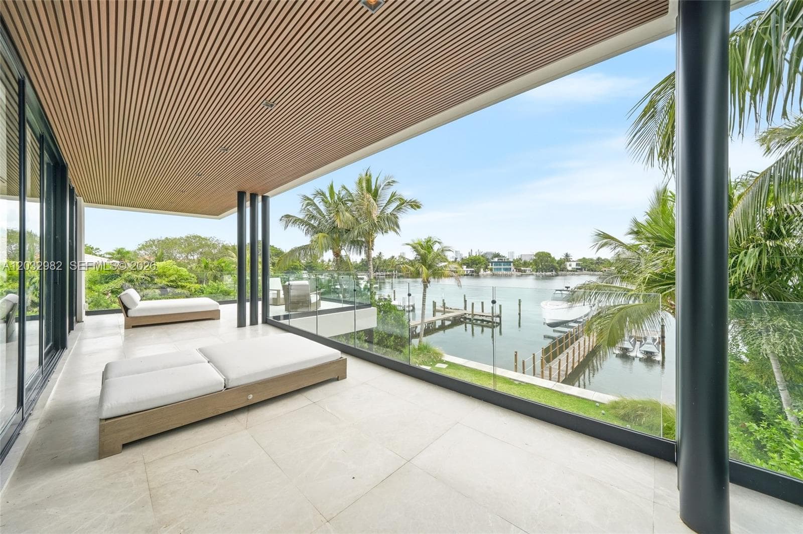 1050 Stillwater Dr, Miami Beach FL 33141 — 42