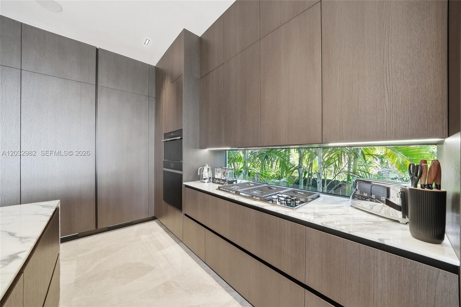 1050 Stillwater Dr, Miami Beach FL 33141 — 13
