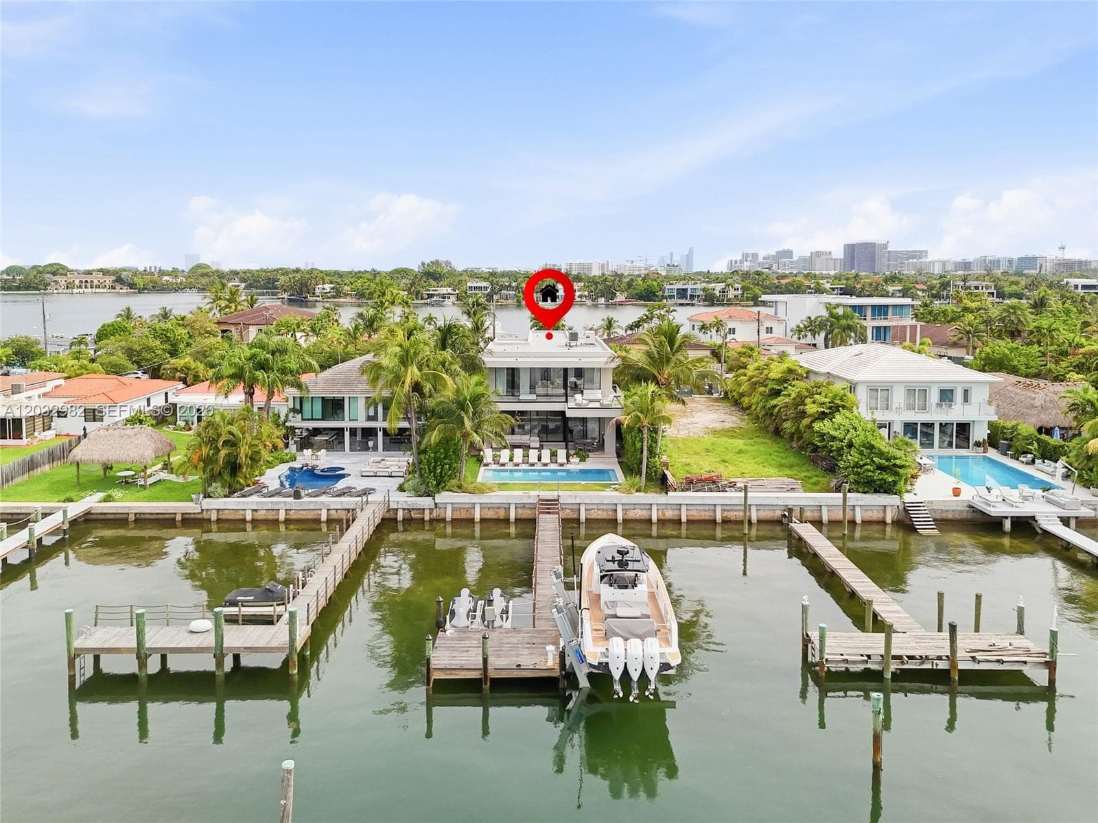 1050 Stillwater Dr, Miami Beach FL 33141 — 63