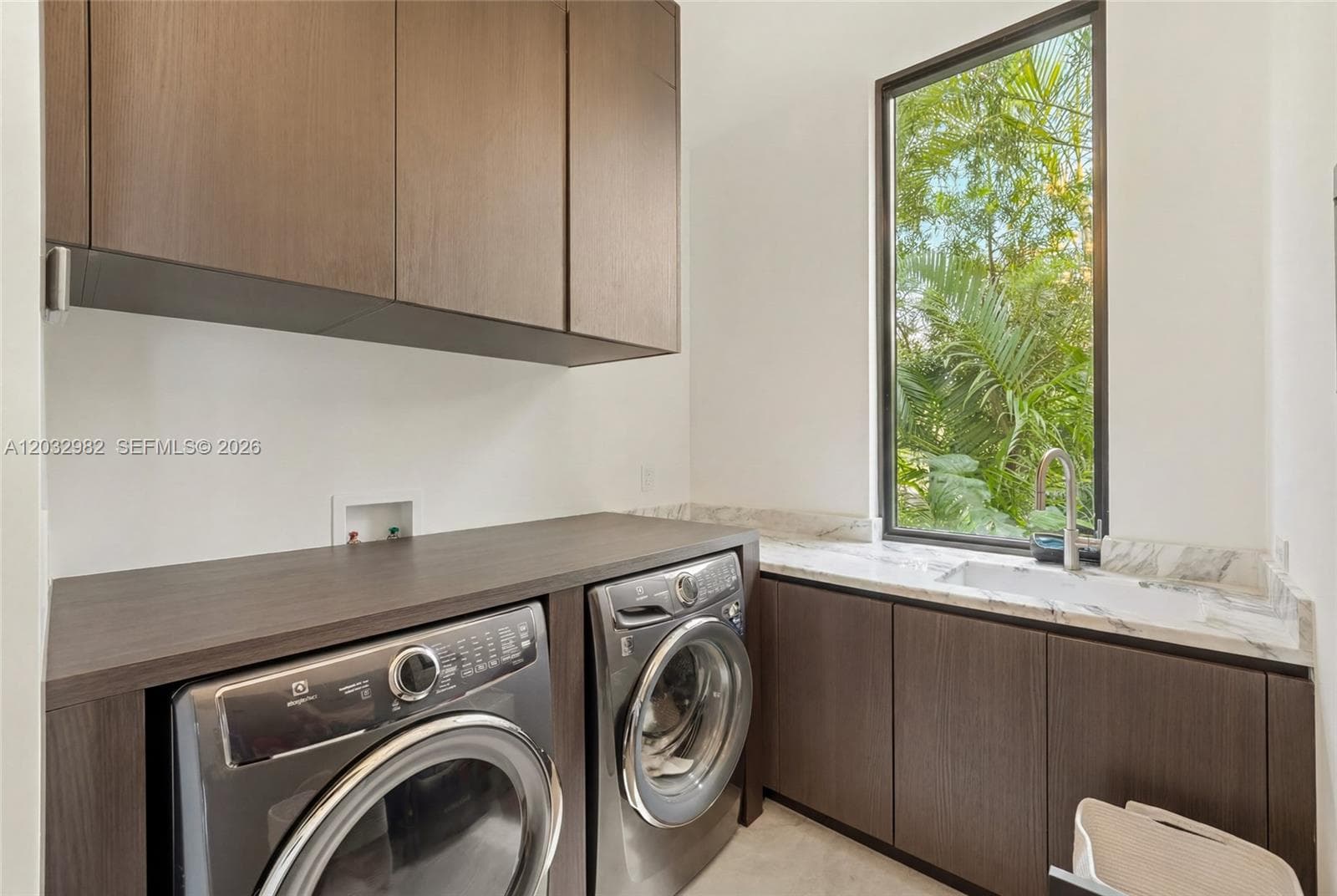 1050 Stillwater Dr, Miami Beach FL 33141 — 58