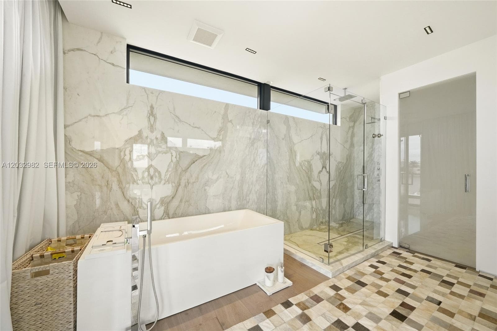 1050 Stillwater Dr, Miami Beach FL 33141 — 39