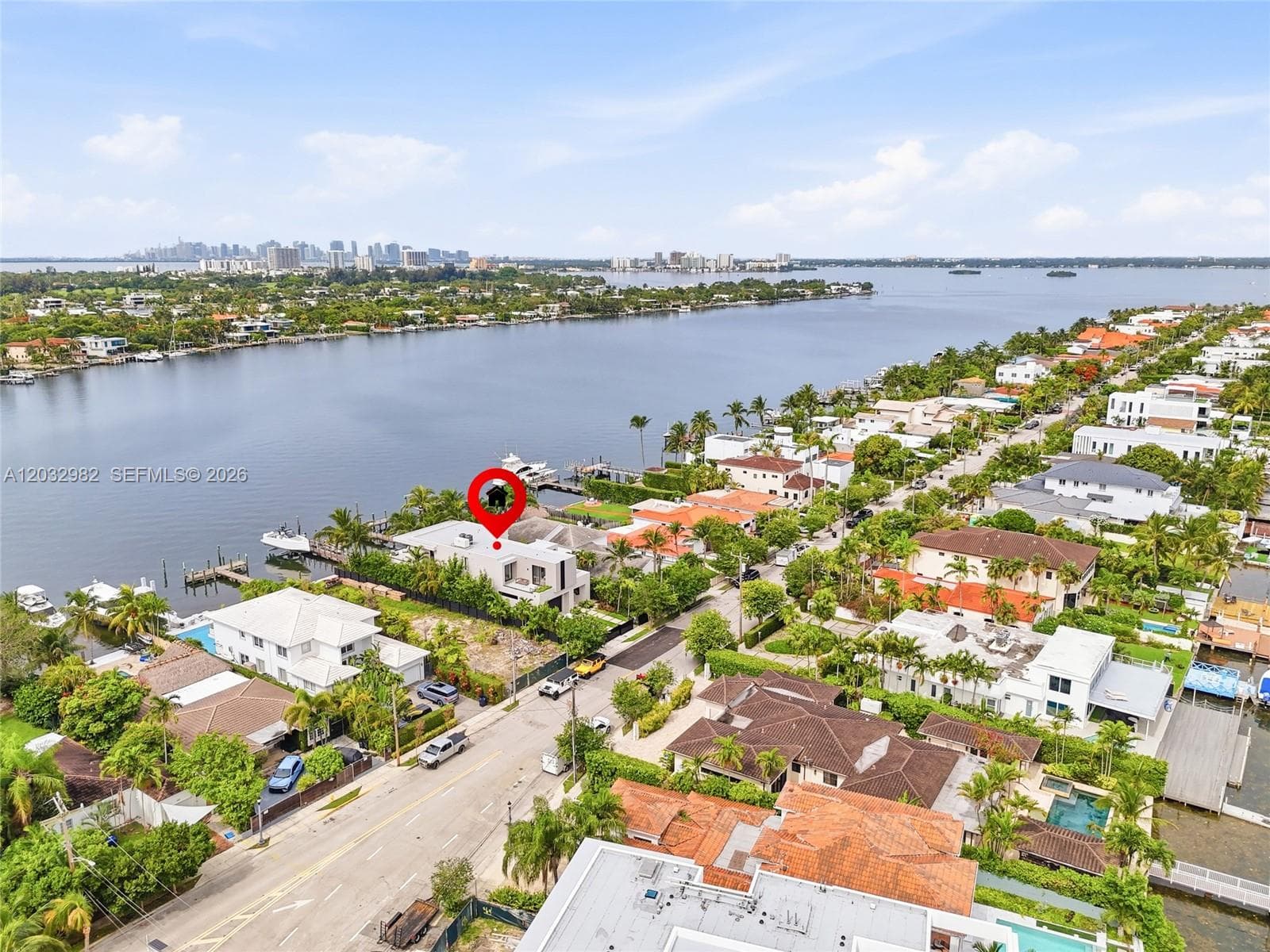 1050 Stillwater Dr, Miami Beach FL 33141 — 4