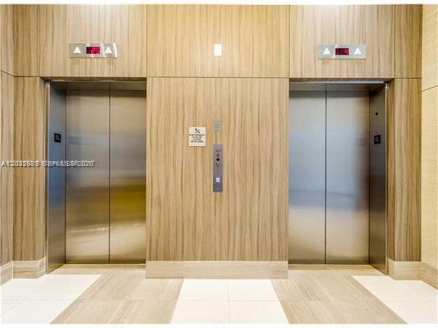999 SW 1st Ave # 3115, Miami FL 33130 — 22