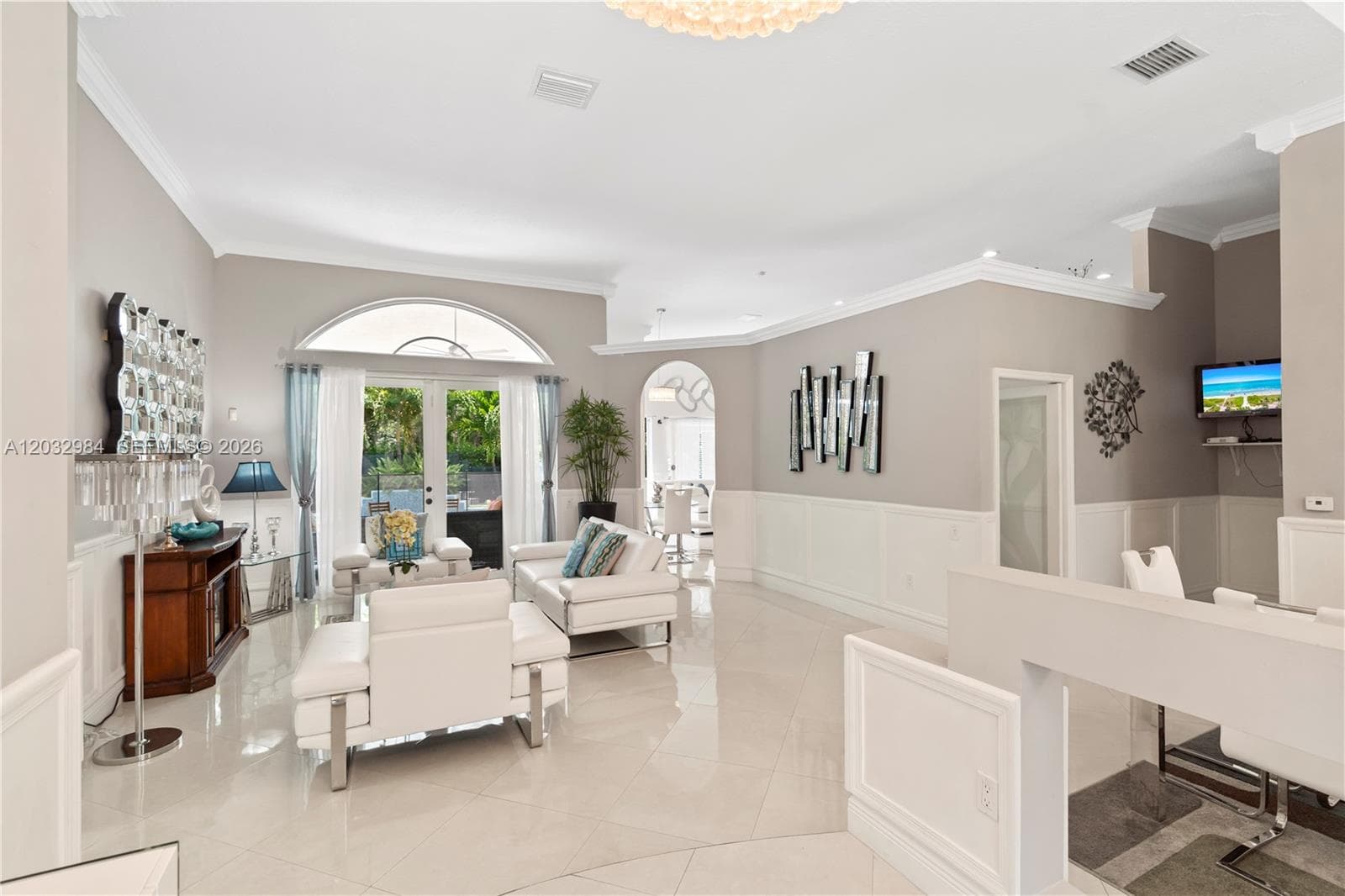 16601 SW 87th Ct, Palmetto Bay FL 33157 — 17