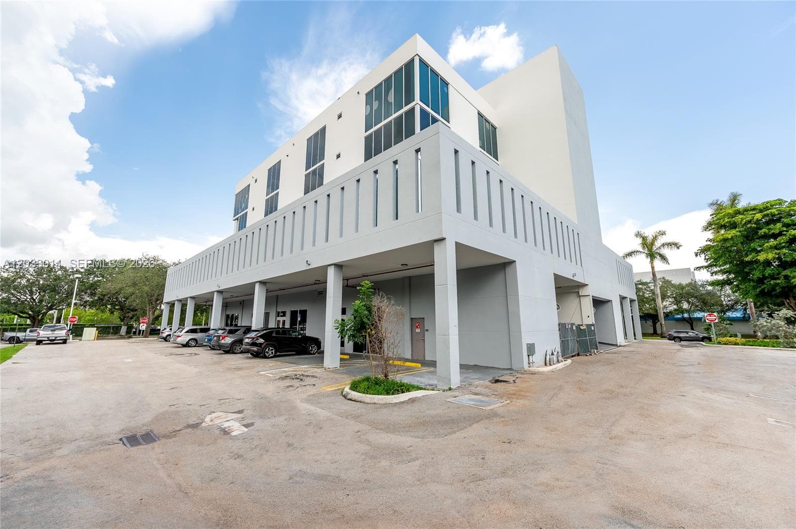 10450 NW 33rd St # 301, Doral FL 33172 — 10