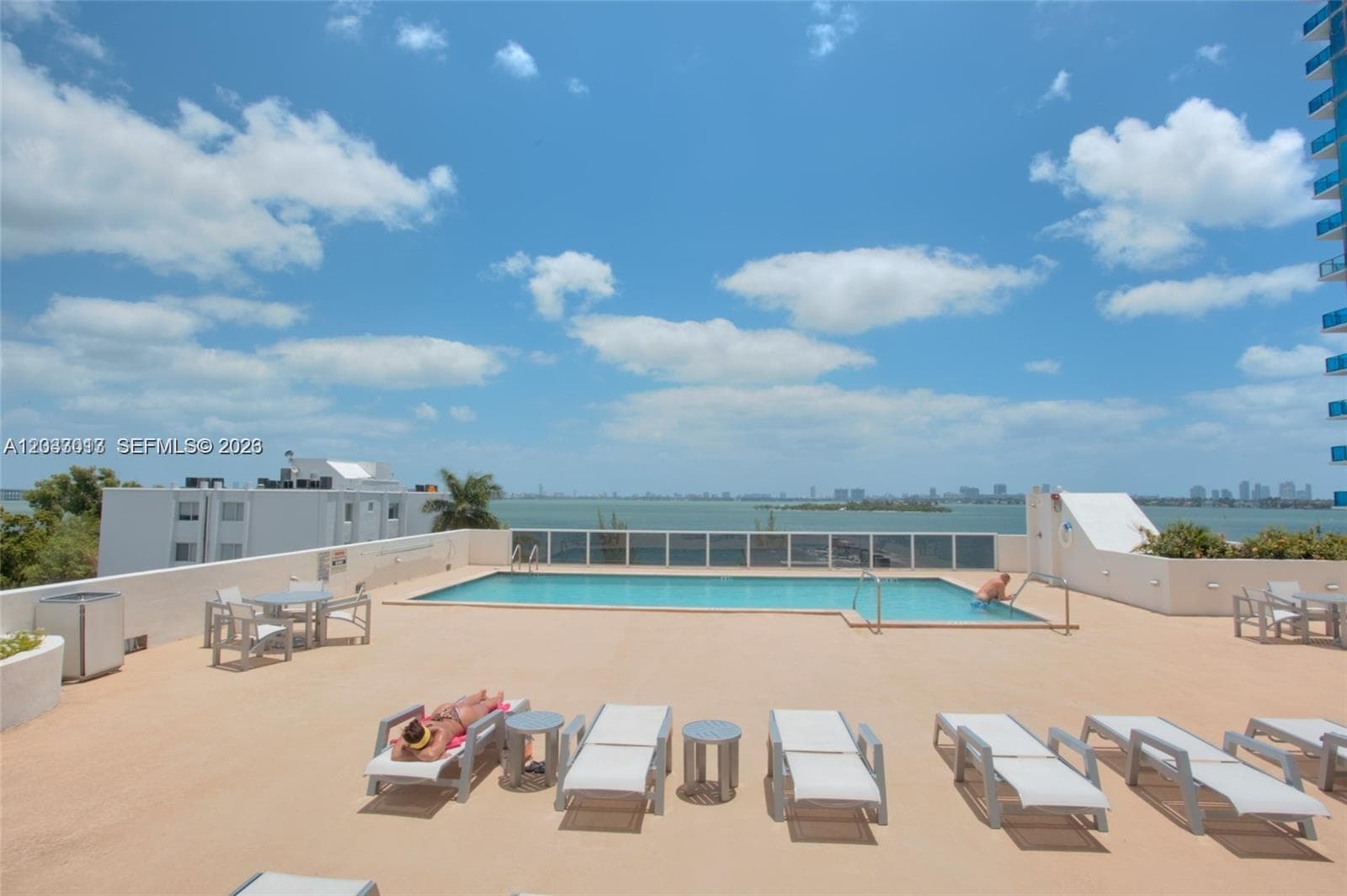 601 NE 23rd St # 1004, Miami FL 33137 — 17
