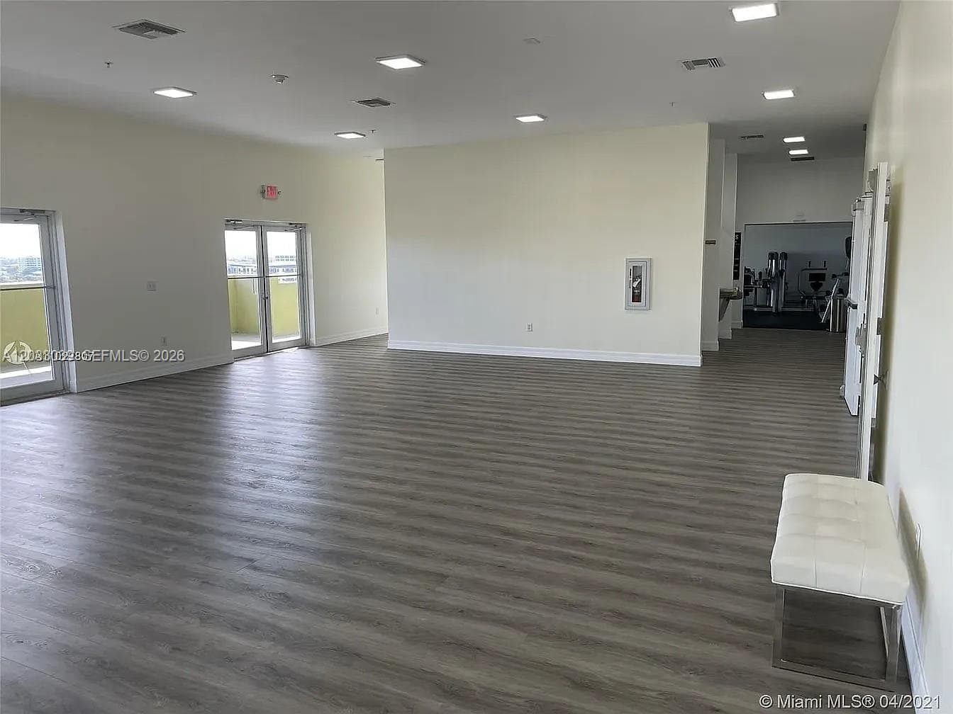 816 NW 11th St # 704, Miami FL 33136 — 3