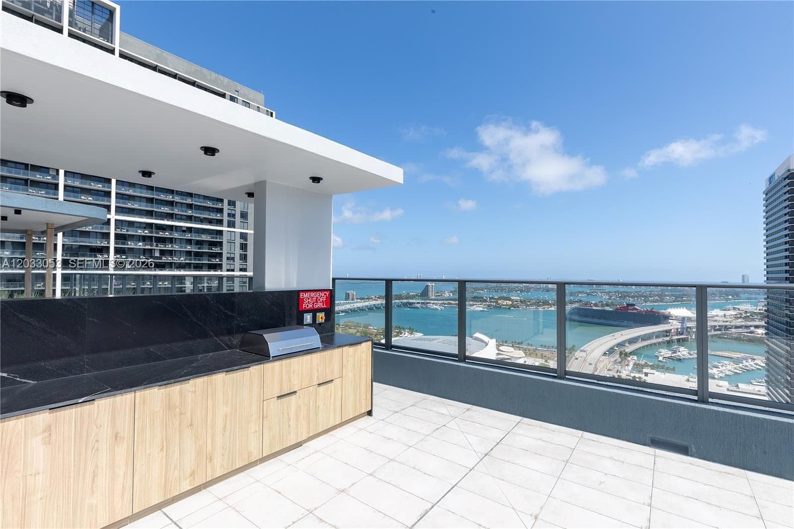 121 NE 5th St # 2401, Miami FL 33132 — 27