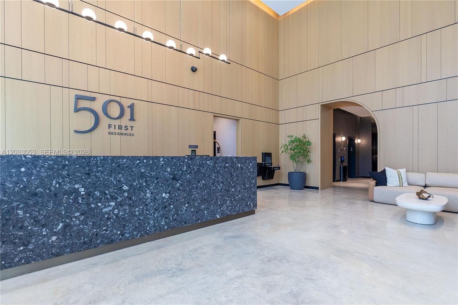 121 NE 5th St # 2401, Miami FL 33132 — 22