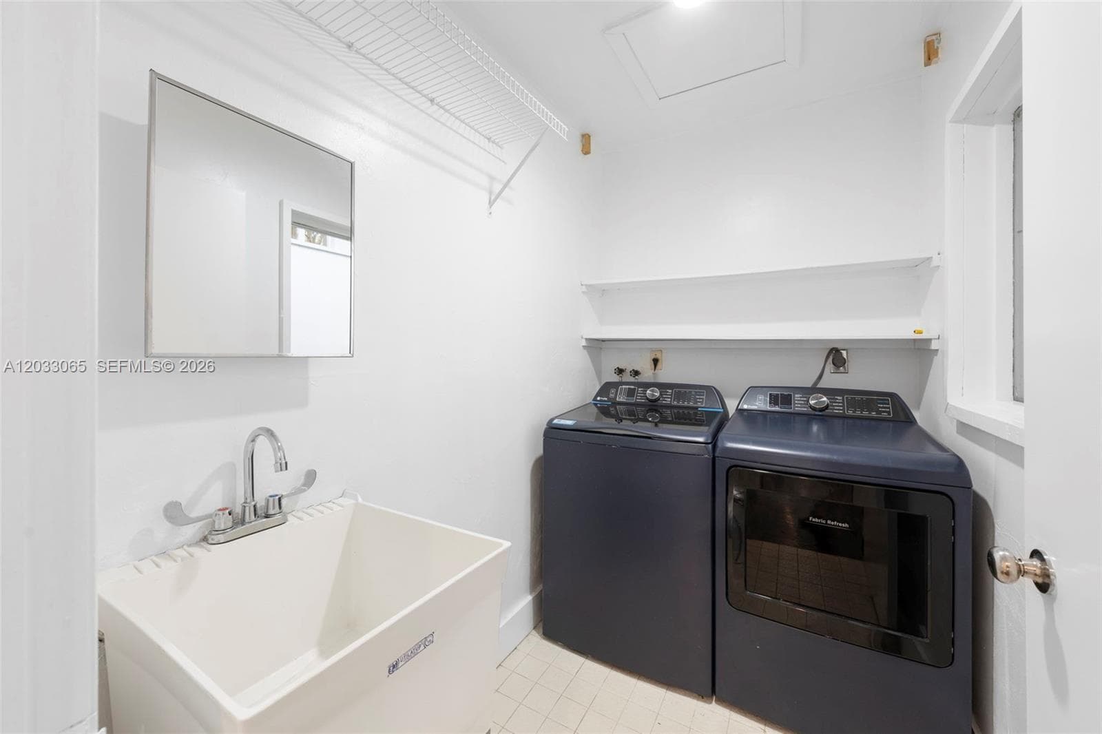 5600 Oakwood Ln, Coral Gables FL 33156 — 23