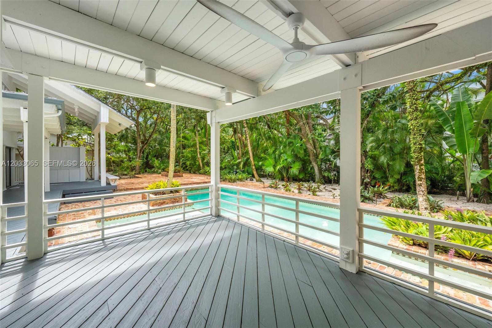 5600 Oakwood Ln, Coral Gables FL 33156 — 28