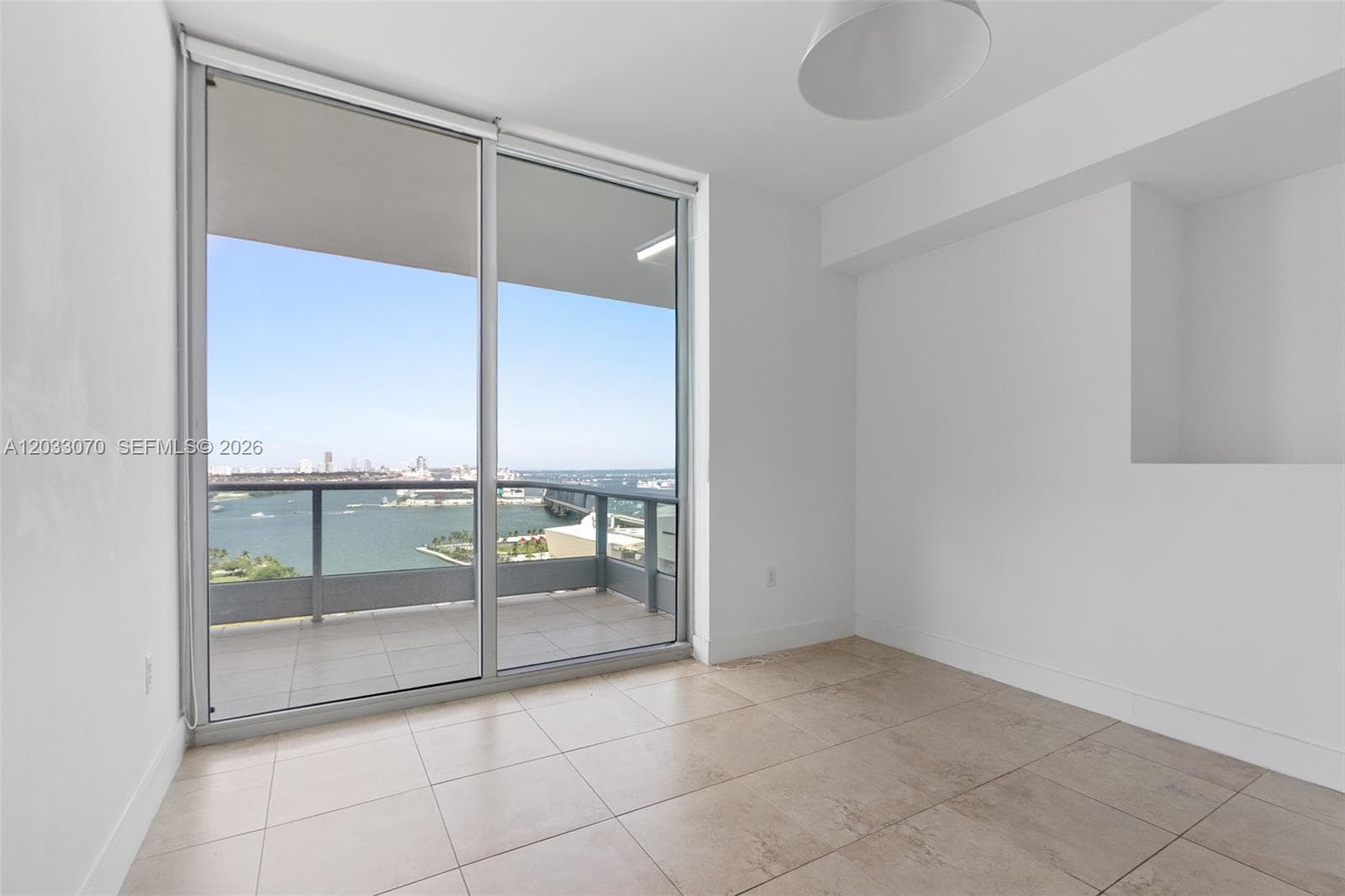 900 Biscayne Blvd # 2304, Miami FL 33132 — 12