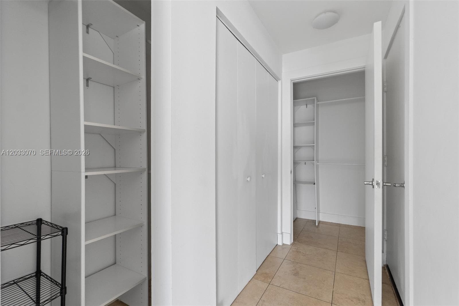 900 Biscayne Blvd # 2304, Miami FL 33132 — 20