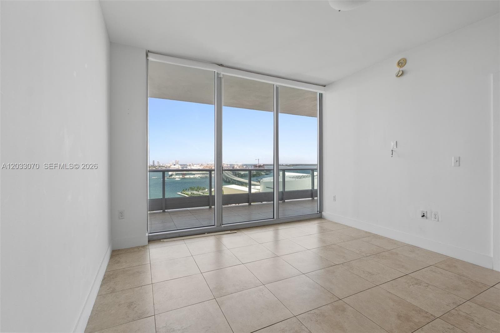 900 Biscayne Blvd # 2304, Miami FL 33132 — 11