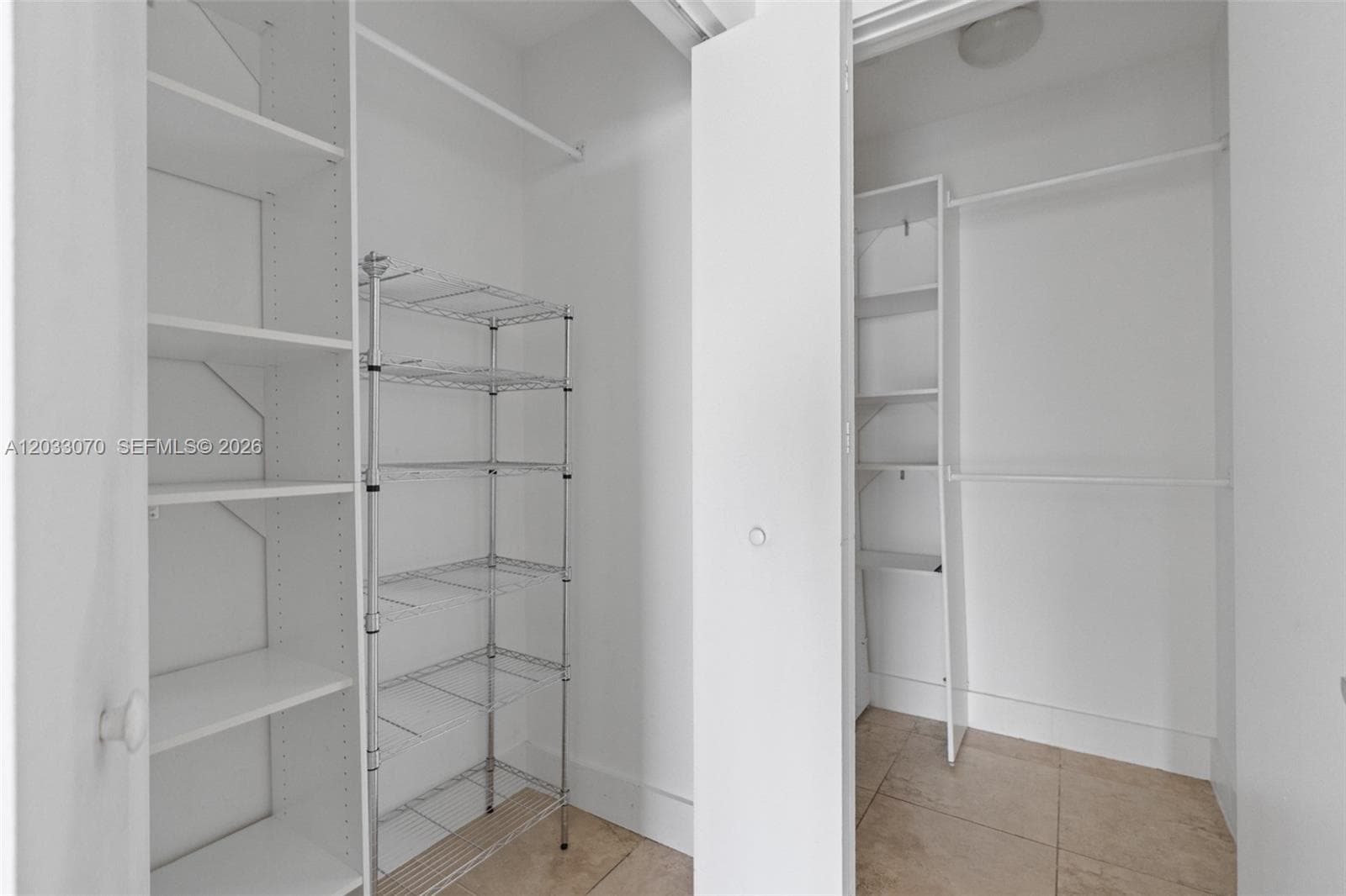 900 Biscayne Blvd # 2304, Miami FL 33132 — 19