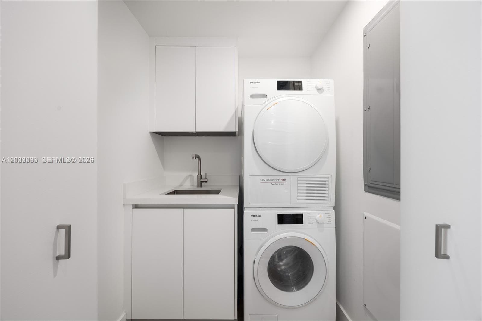 202 Sunrise Dr # 202B, Key Biscayne FL 33149 — 21