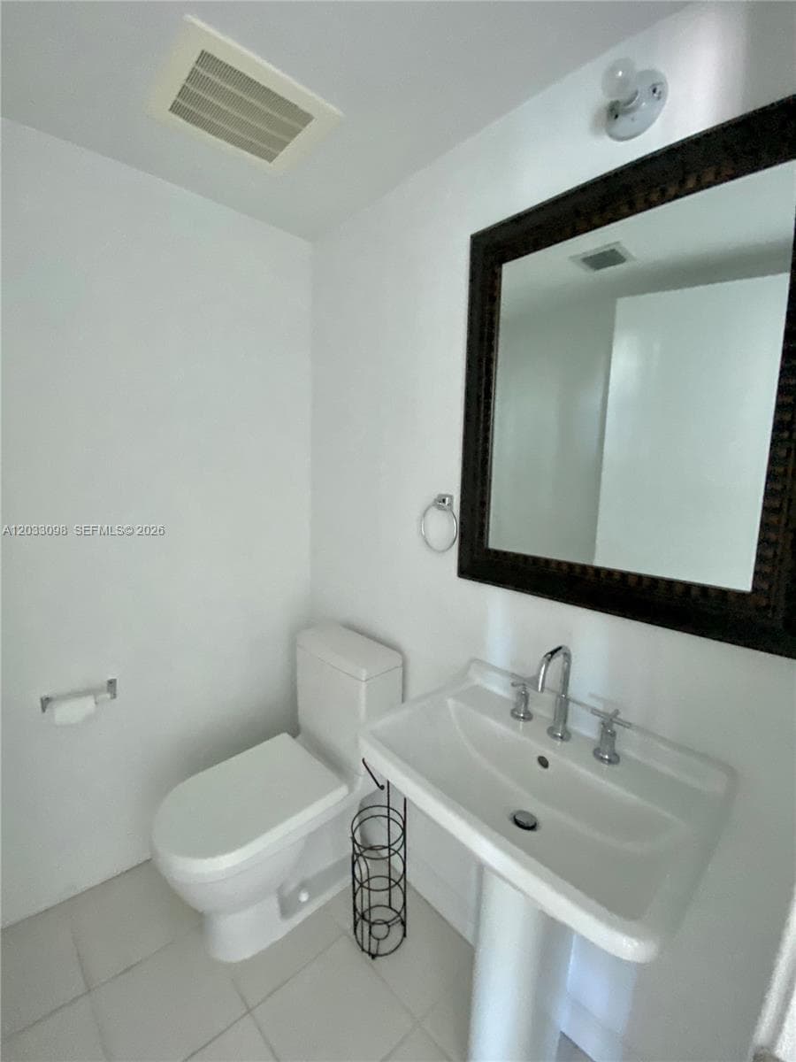 185 SW 7th St # 4311, Miami FL 33130 — 9