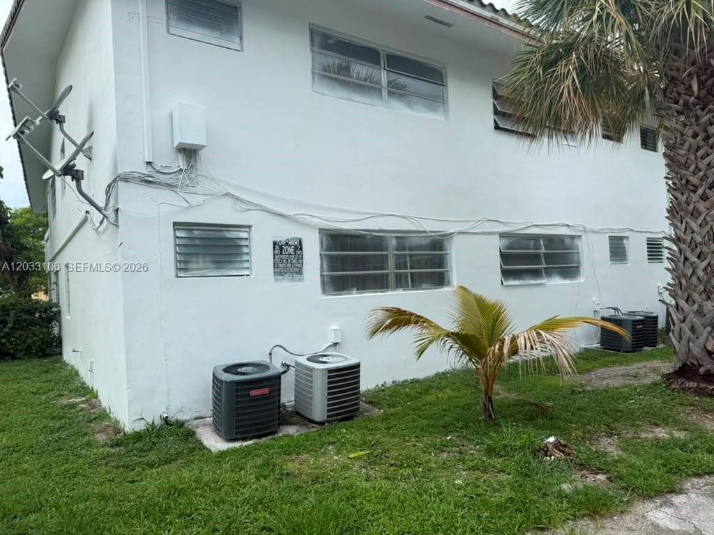 11970 NE 19th Dr, North Miami FL 33181 — 12