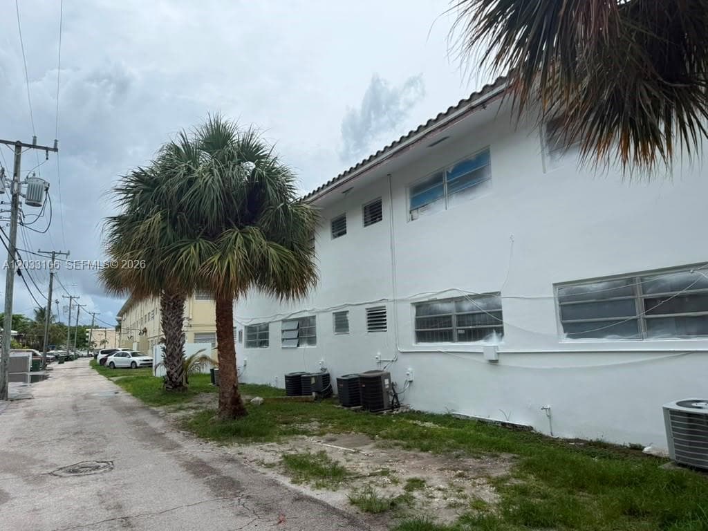 11970 NE 19th Dr, North Miami FL 33181 — 15