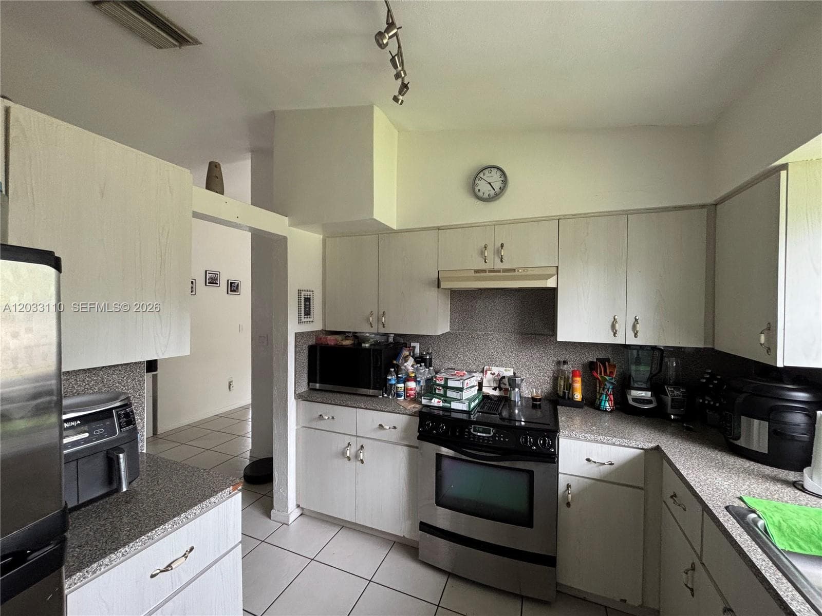 11104 SW 155th Ter, Miami FL 33157 — 8