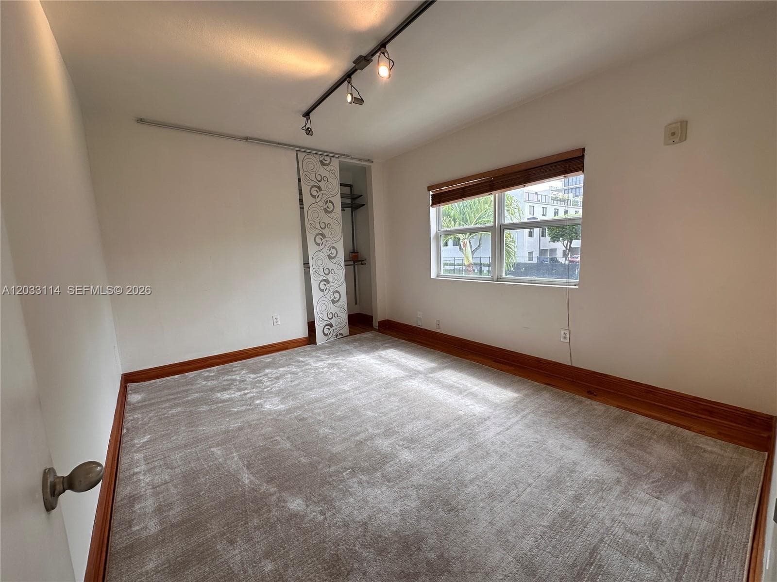 1100 Venetian Way # 2B, Miami FL 33139 — 22