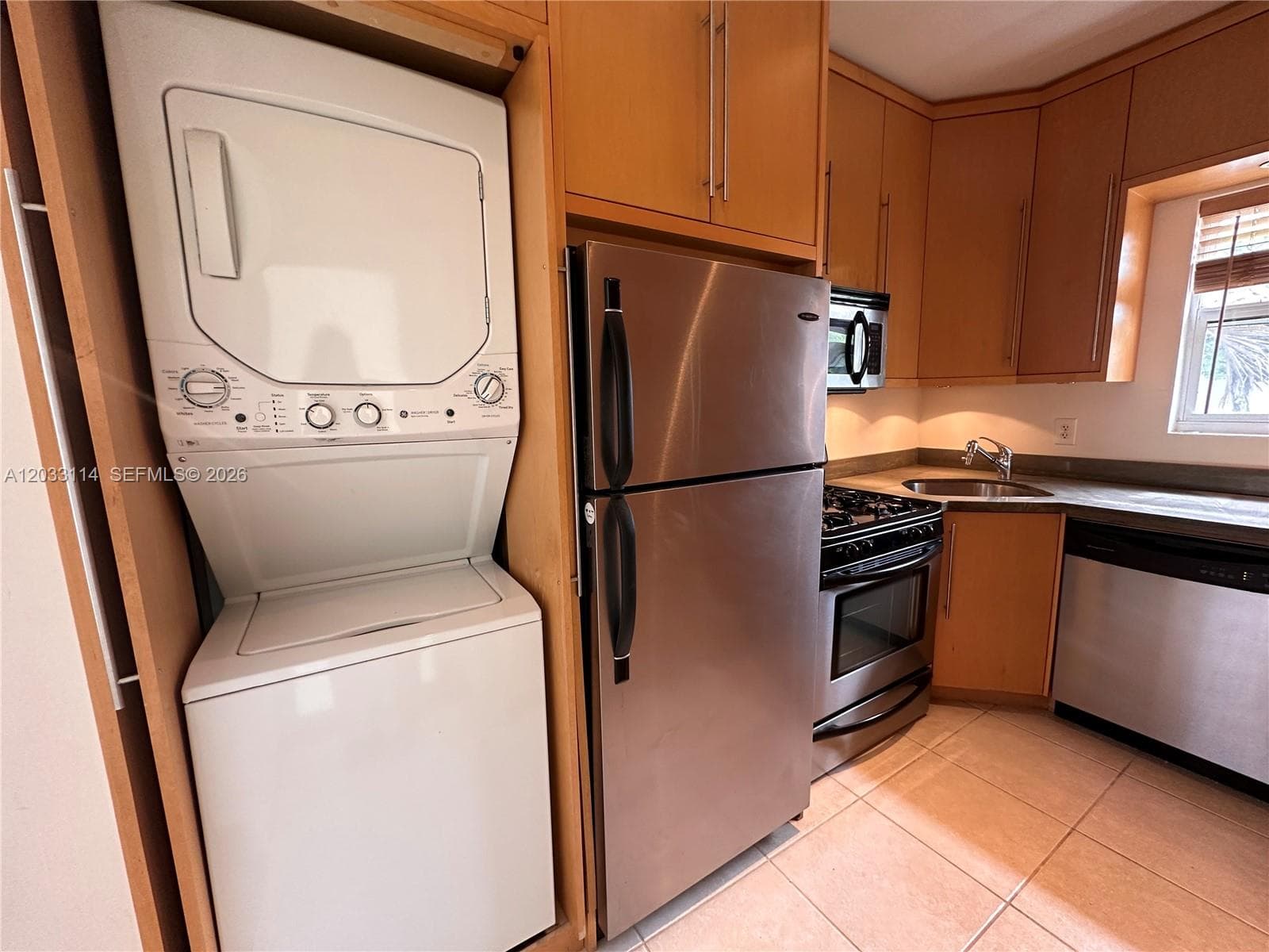 1100 Venetian Way # 2B, Miami FL 33139 — 15