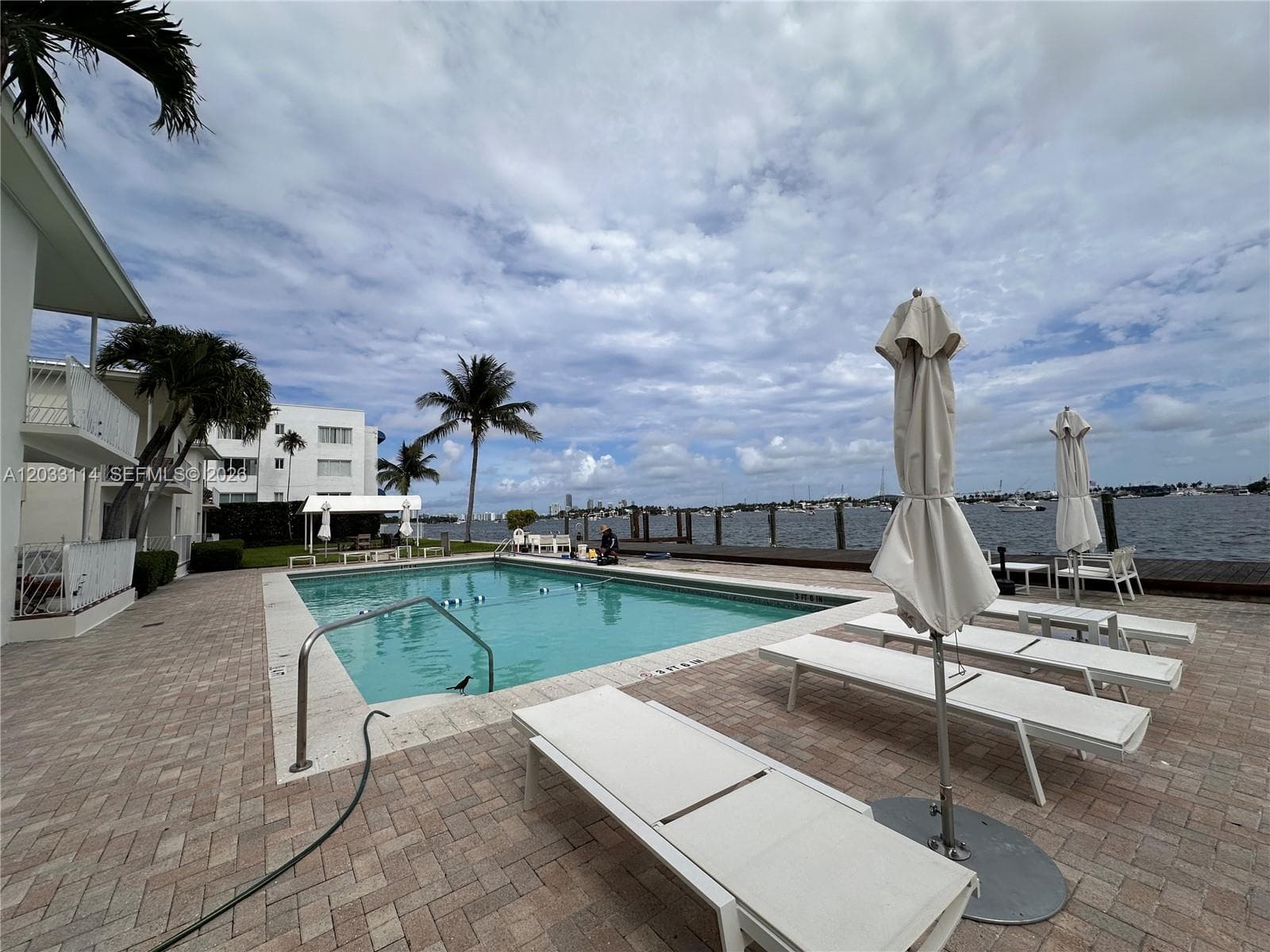 1100 Venetian Way # 2B, Miami FL 33139 — 31