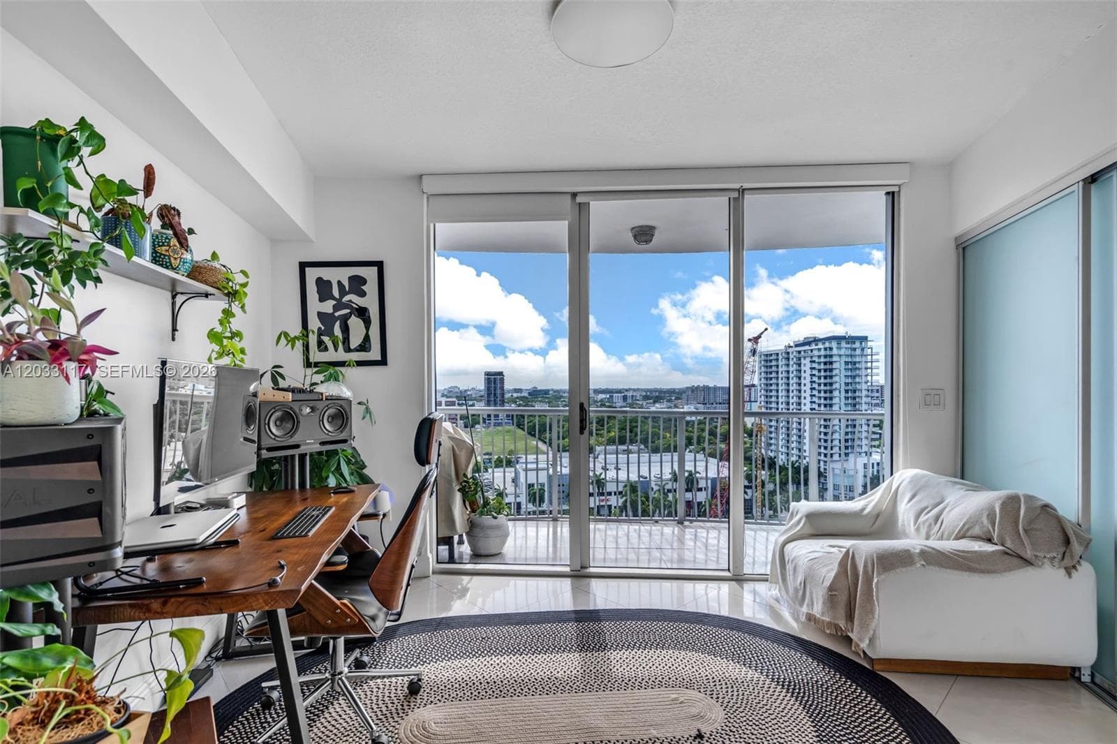 1750 N Bayshore Dr # 1815, Miami FL 33132 — 12