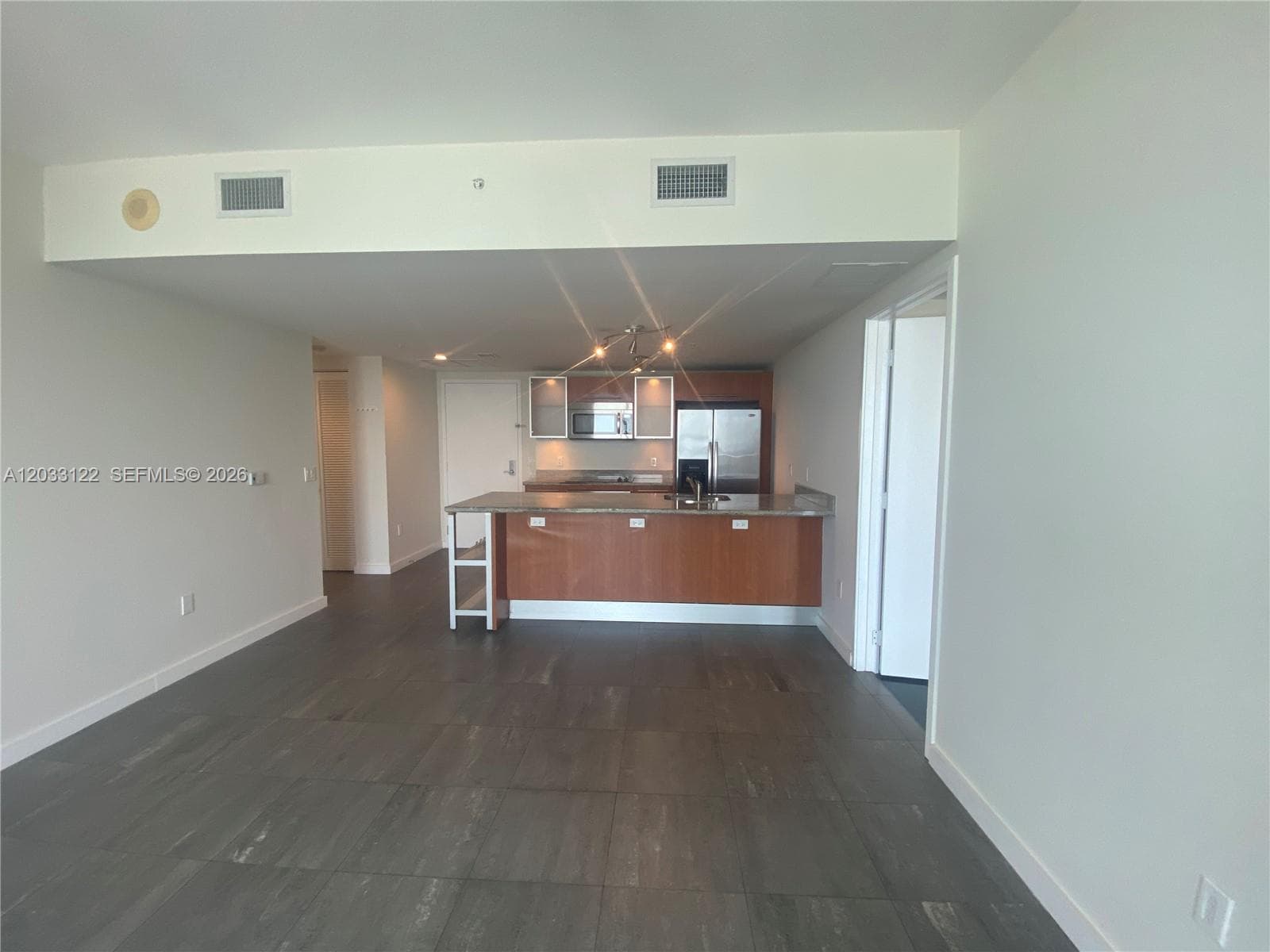 185 SW 7th St # 4206, Miami FL 33130 — 2