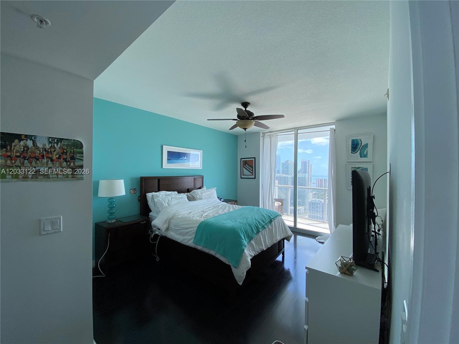 185 SW 7th St # 4206, Miami FL 33130 — 15