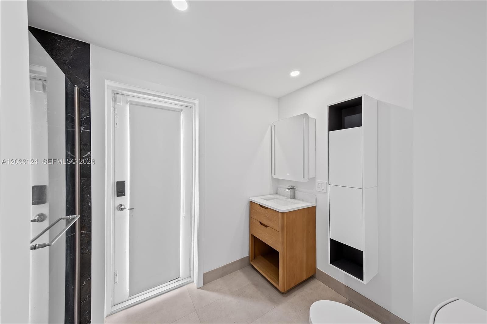 565 NW 44th St, Miami FL 33127 — 20