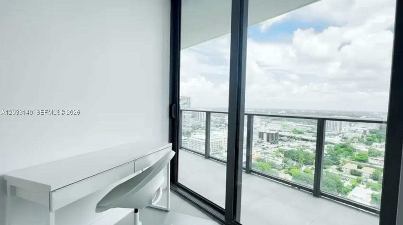 501 NE 31st St # 1001, Miami FL 33137 — 49