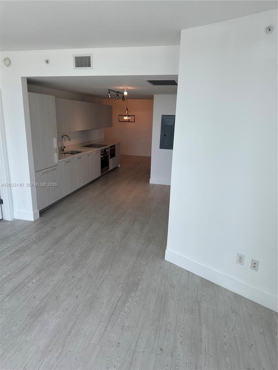 501 NE 31st St # 1001, Miami FL 33137 — 54